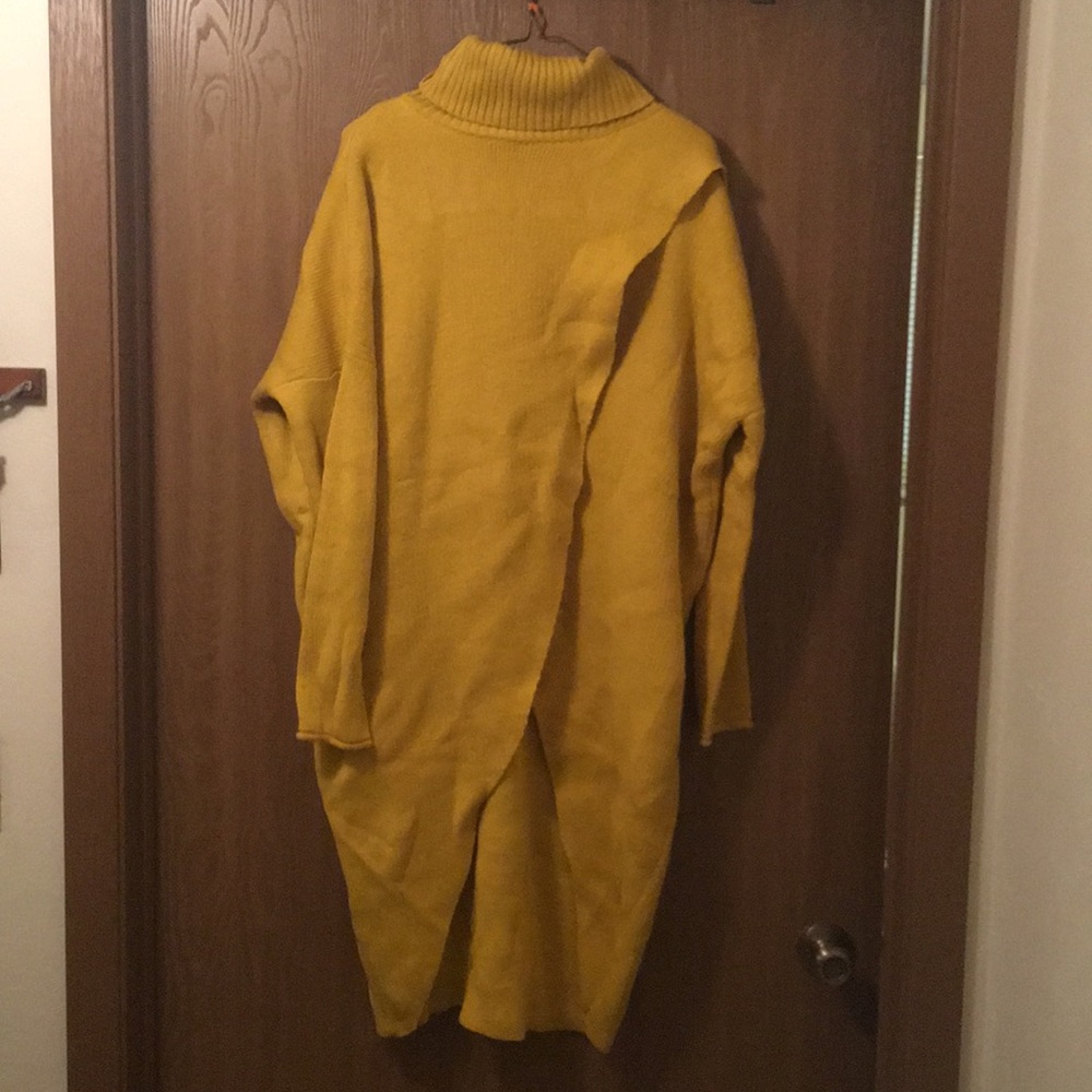 Turtle neck sweater